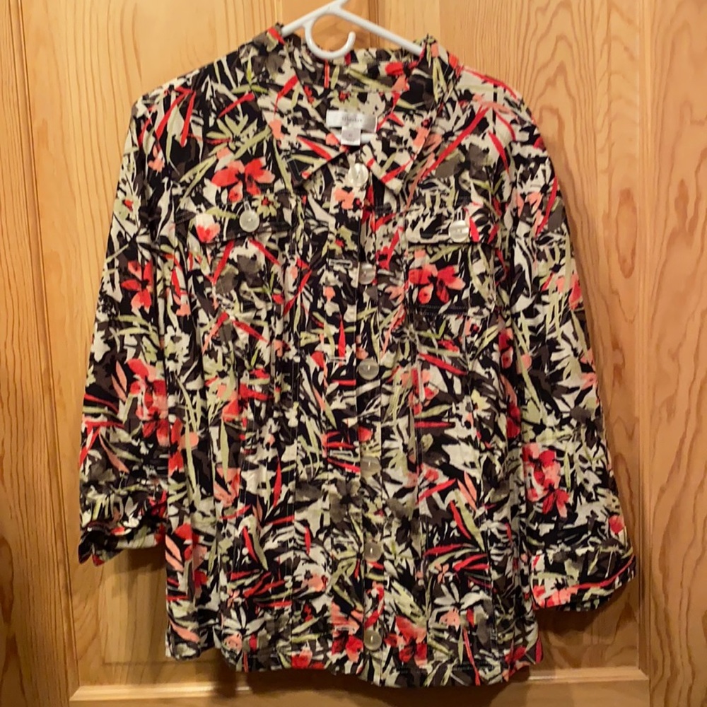 3/4 sleeve flowery blouse